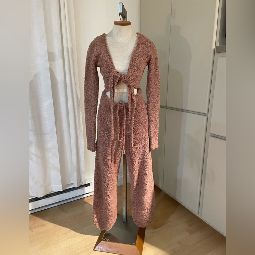 Skims Cozy Knit jogger and Cozy Knit Wrap top set, in Rose Clay, both size S/M